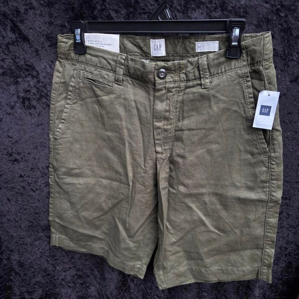 Gap Women's Khaki and Green Shorts